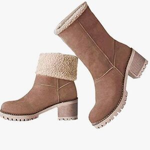Faux Suede Ankle Boots with Fur Lining Lug Sole Sz 9